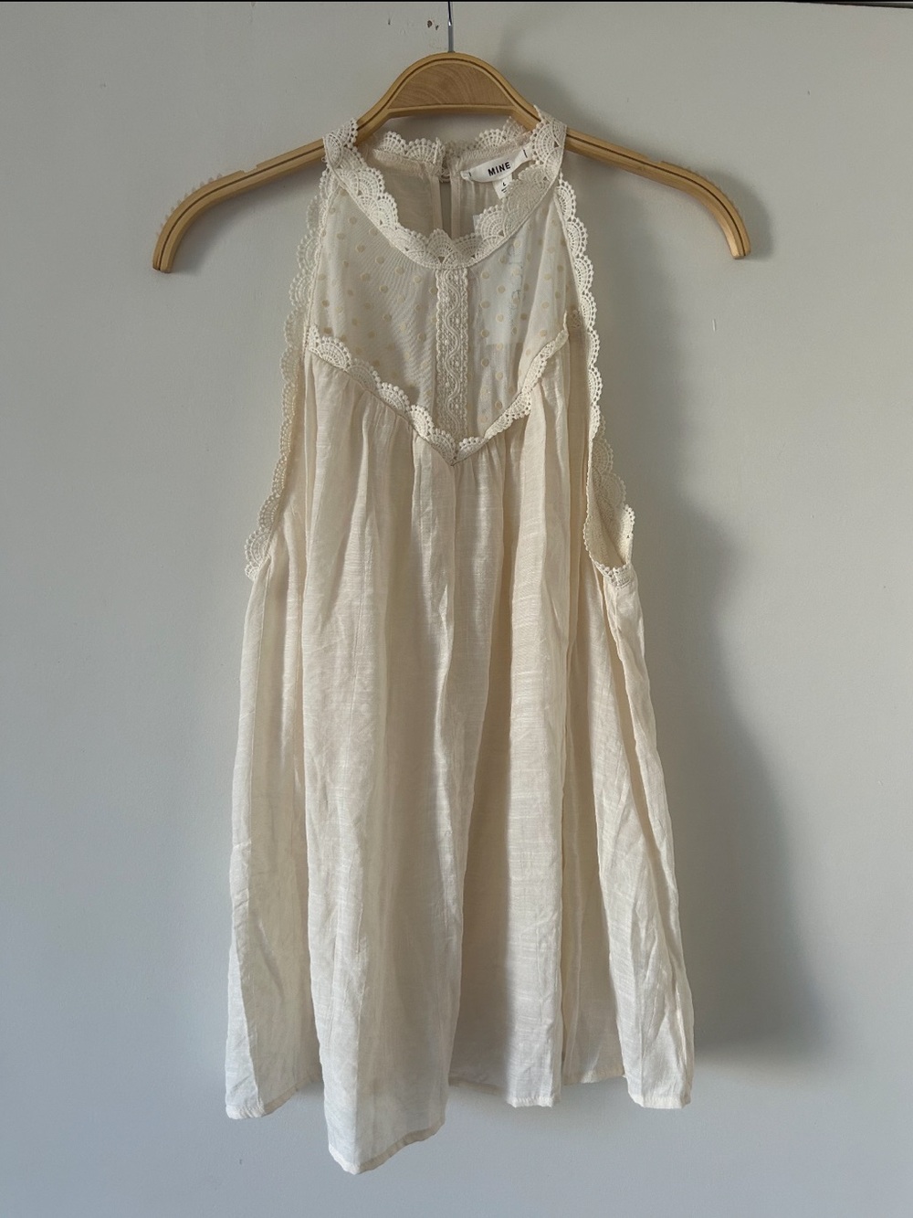 MINE / Winning Over My Heart Cream Sleeveless Blouse